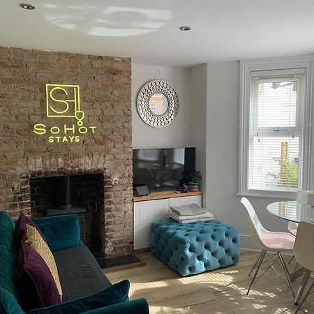 Stylish & Cosy Margate Escape With Hot Tub And Log Burner Dogs Welcome Exteriér fotografie
